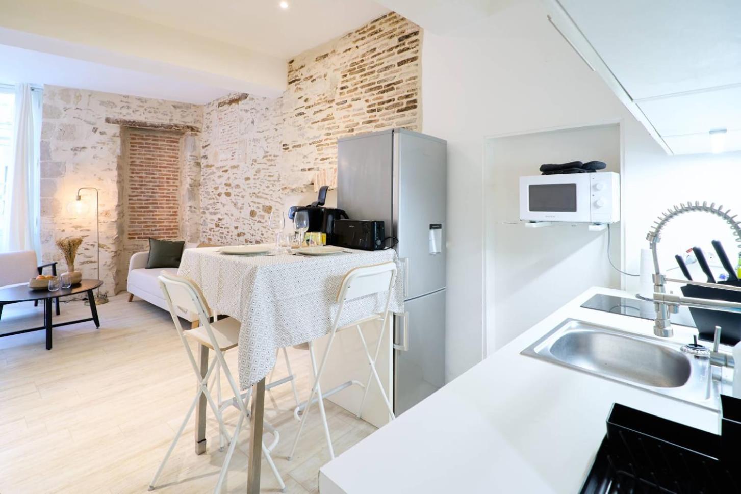 La Loge Des Carmelites Coeur De Nantes Wifi 아파트 외부 사진